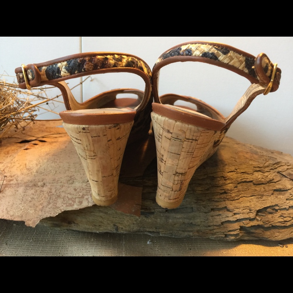 Stuart Weitzman Animal Print Wedge Sandals 7.5 - Picture 9 of 11